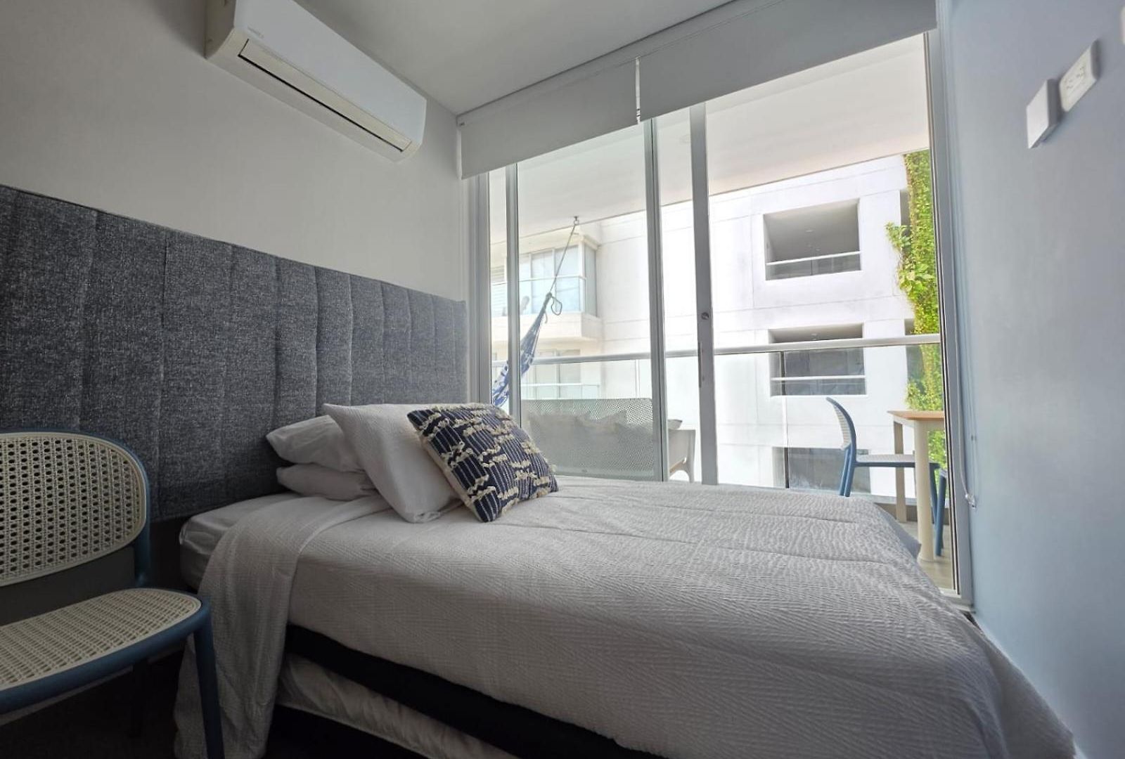 Centro De Convenciones De Americas Con Salida A Playa 2br Wifi Apartment
