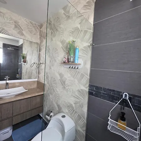 Apartment Centro De Convenciones De Americas Con Salida A Playa 2br Wifi Cartagena