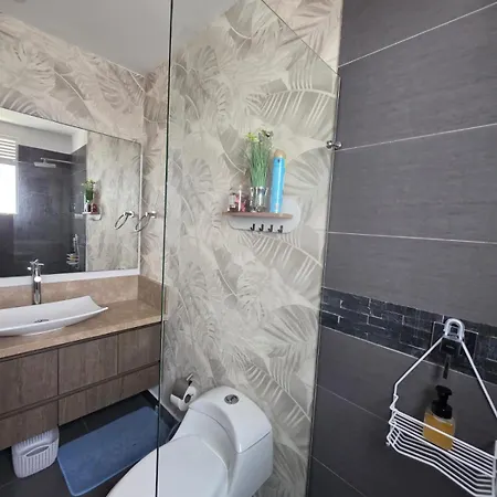 Centro De Convenciones De Americas Con Salida A Playa 2br Wifi Apartment *