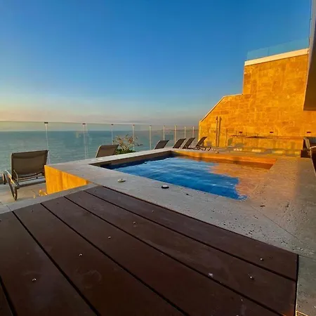 Centro De Convenciones De Americas Con Salida A Playa 2br Wifi Apartment