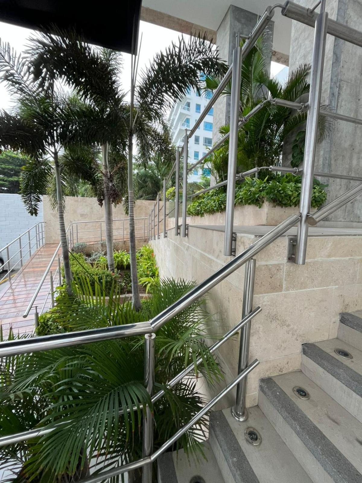 Centro De Convenciones De Americas Edificio Di En Venta *