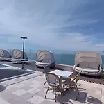 Centro de Convenciones Hotel de las Americas Edificio Spiaggia Di Cartagena EN VENTA